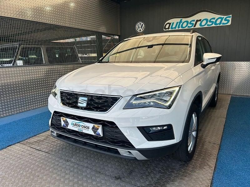 Usado Seat Ateca Style 150 CV (110 kW) 2020 Blanco SUV