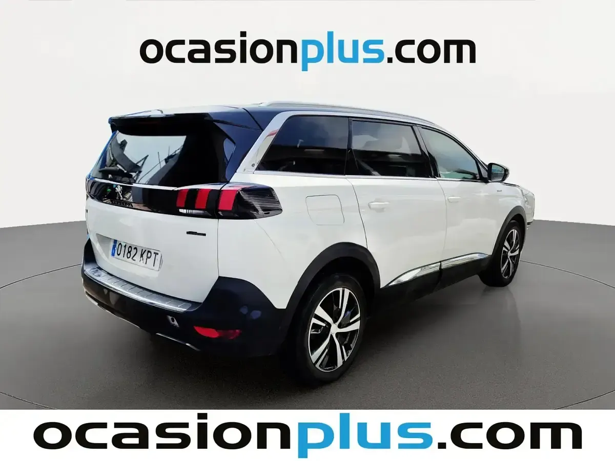 Usado Peugeot 5008 GT-line 130 CV (95 kW) 2018 Blanco SUV