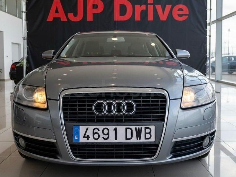 Usado Audi A6 177 CV (130 kW) 2006 Gris / plata Berlina