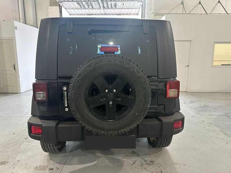 Usado Jeep Wrangler Sport 177 CV (130 kW) 2008 Negro SUV