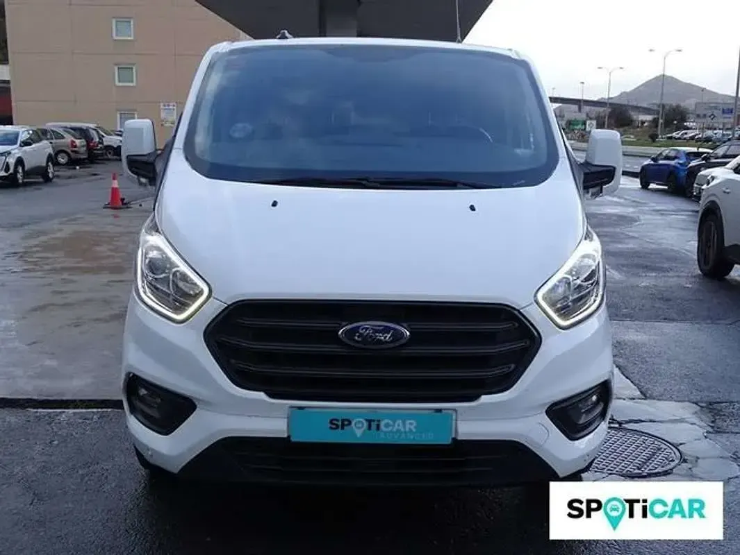 Usado Ford Transit Custom Trend 136 CV (100 kW) 2023 Blanco Van