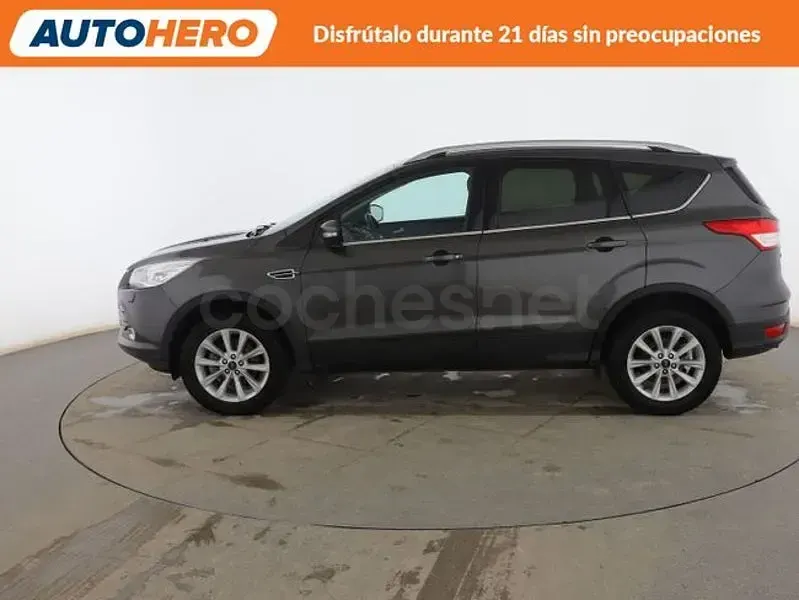 Usado Ford Kuga Titanium 150 CV (110 kW) 2015 Gris / plata SUV