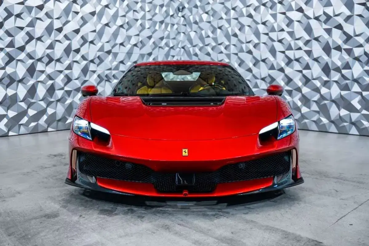 Nuevo Ferrari 296 831 CV (611 kW) 2026 Rojo Coupe