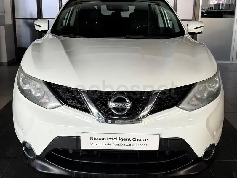 Usado Nissan Qashqai N-Connecta 110 CV (80 kW) 2016 Blanco SUV
