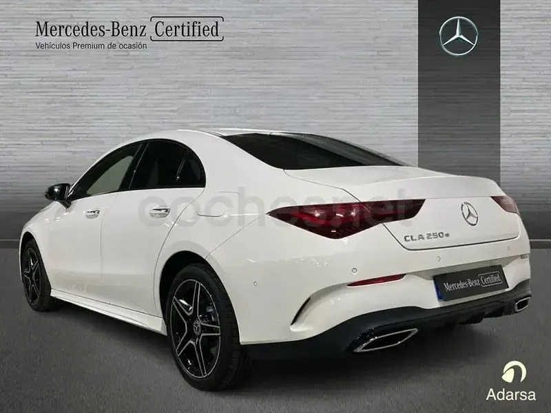 Usado Mercedes CLA250e AMG line 218 CV (160 kW) 2024 Blanco Coupe