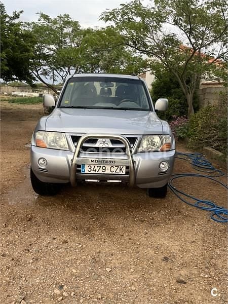 Usado Mitsubishi Montero 160 CV (117 kW) 2004 Gris / plata SUV