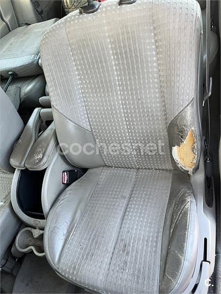 Usado Renault Scénic II Authentique 120 CV (88 kW) 2005 Beige Monovolumen