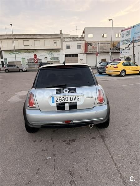 Usado Mini Cooper 116 CV (85 kW) 2006 Gris / plata Utilitario