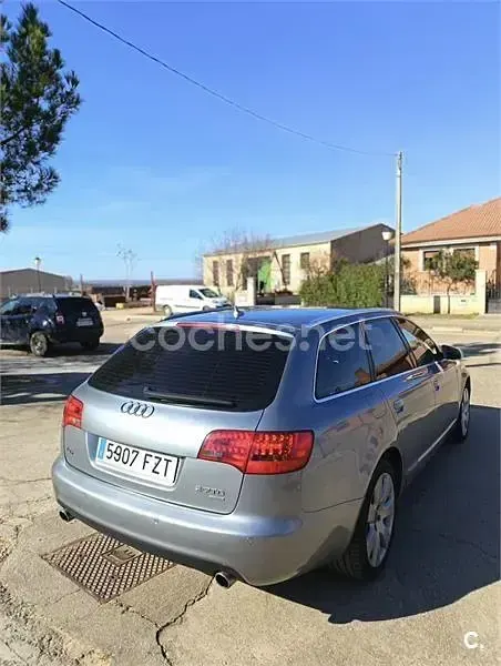 Usado Audi A6 180 CV (132 kW) 2008 Gris / plata Familiar