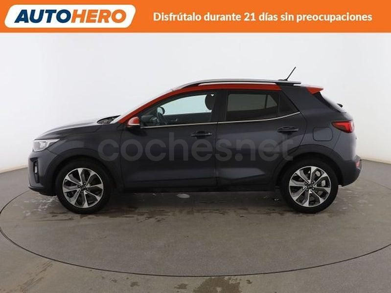 Usado Kia Stonic 120 CV (88 kW) 2018 Negro SUV