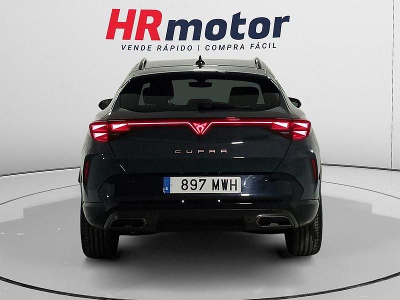 Usado Cupra Formentor 150 CV (110 kW) 2024 Gris / plata SUV