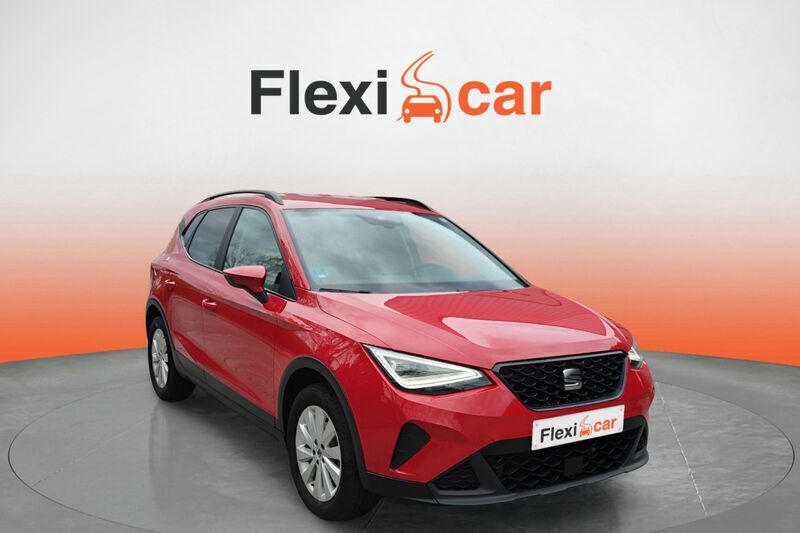 Rojo Usado 2022 Seat Arona Reference SUV | 13.490 € (Precio justo) - Imagen 1/4