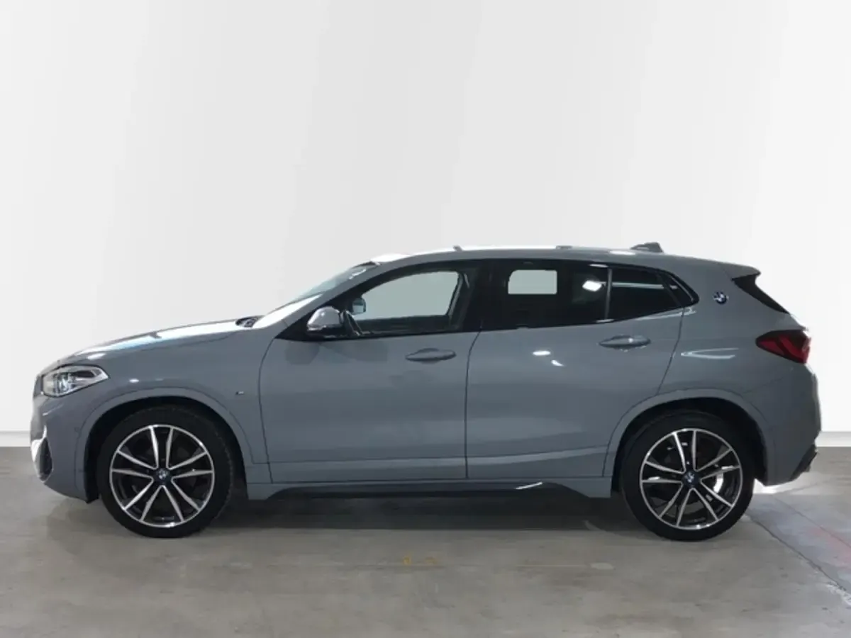 Usado BMW X2 Comfort Edition 140 CV (102 kW) 2023 Gris SUV