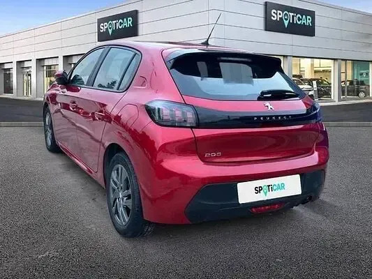 Usado Peugeot 208 Active 100 CV (73 kW) 2021 Utilitario