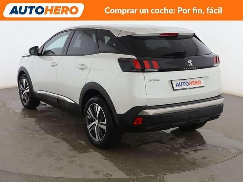 Usado Peugeot 3008 Allure 131 CV (96 kW) 2023 Blanco SUV