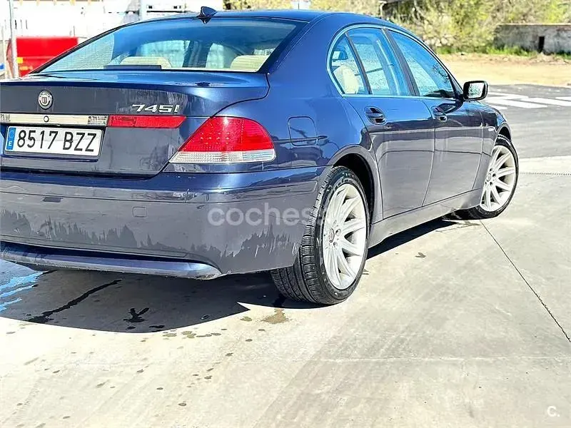 Usado BMW 745 Comfort Edition 333 CV (244 kW) 2002 Azul Berlina