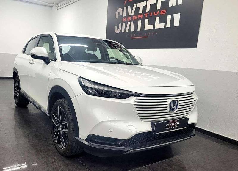 Usado Honda HR-V Elegance 131 CV (96 kW) 2023 Blanco SUV