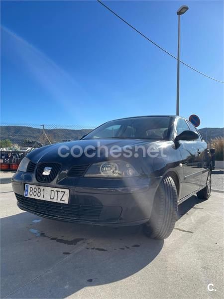 Negro Usado 2005 Seat Cordoba Reference Berlina | 3300 € (Buen precio) - Imagen 1/4