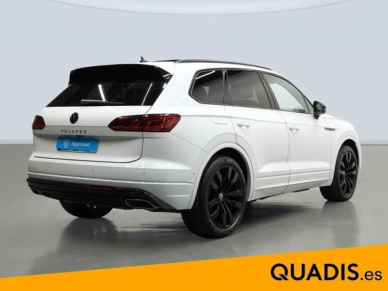 Usado VW Touareg R-line 286 CV (210 kW) 2022 Blanco SUV