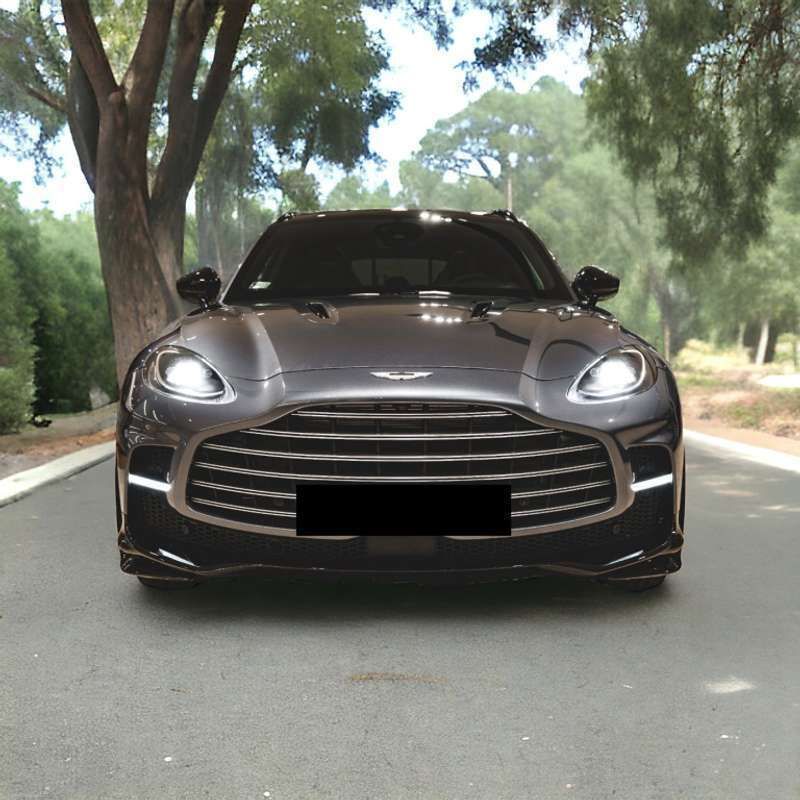 Azul Usado 2023 Aston Martin DBX 707 SUV | 222.800 € - Imagen 1/3