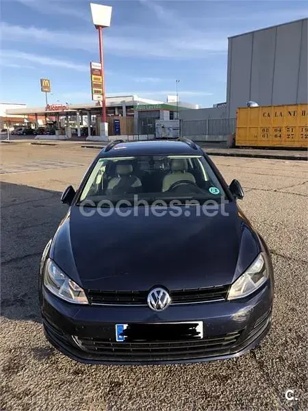Usado VW Golf VII Advance 110 CV (80 kW) 2016 Azul Familiar