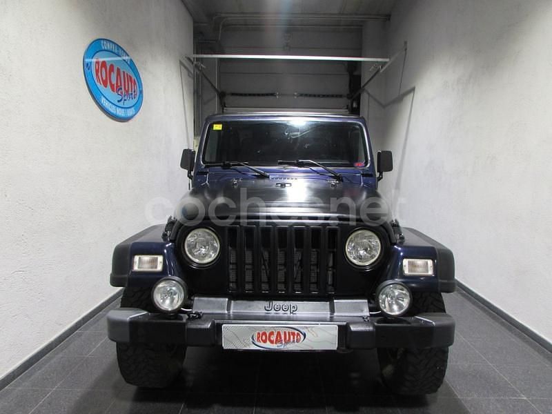 Usado Jeep Wrangler 170 CV (125 kW) 1999 Violeta / lila SUV