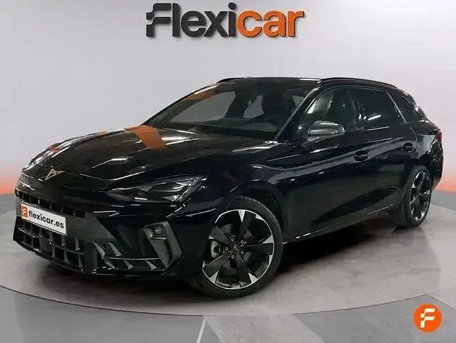 Usado Cupra Leon 150 CV (110 kW) 2024 Negro Familiar