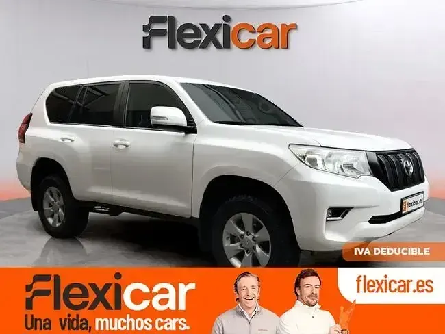 Käytetty Toyota Land Cruiser 204 HP (150 kW) 2023