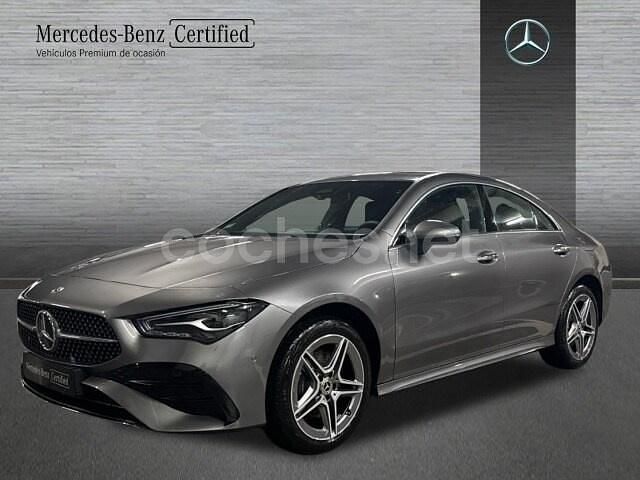 Gris Usado 2025 Mercedes CLA250e AMG line Berlina | 40.995 € - Imagen 1/4