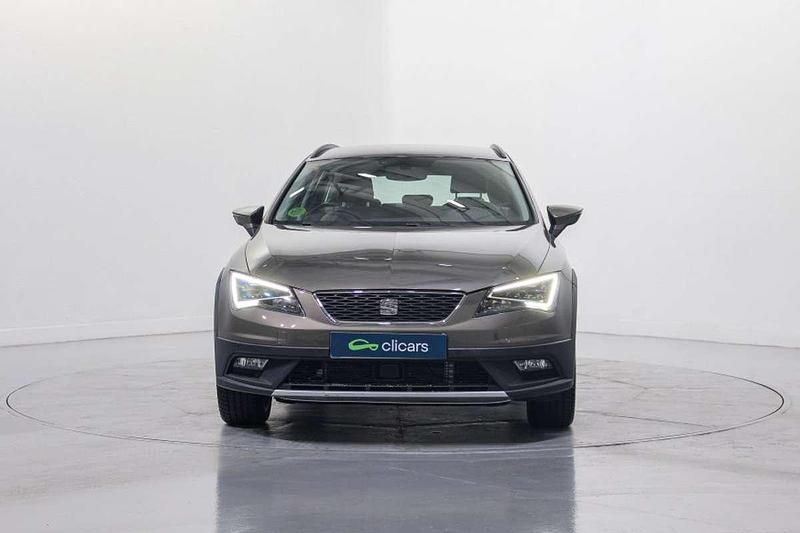 Käytetty Seat Leon 184 HP (135 kW) 2015 Harmaa Katumaasturi