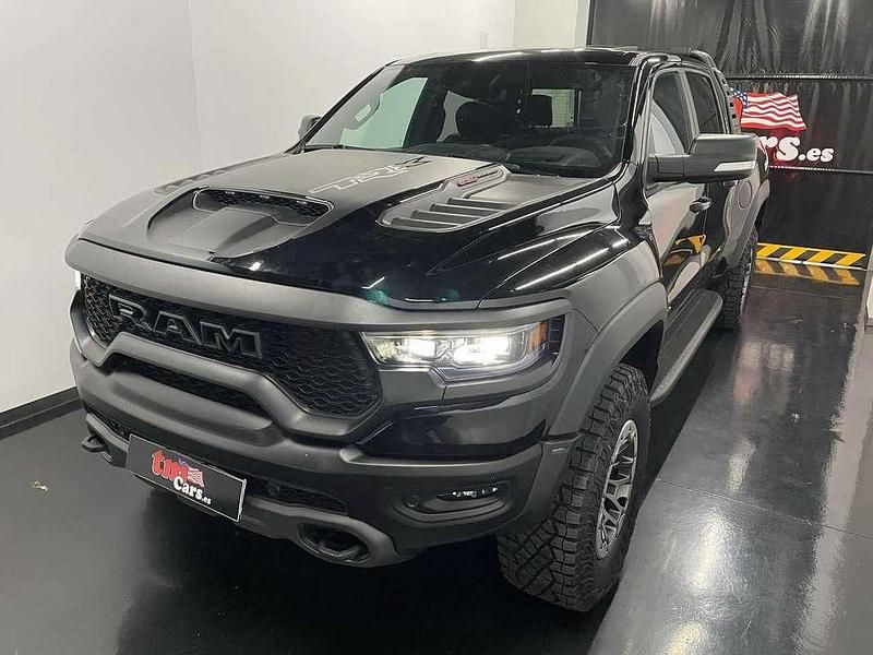 Usado Dodge Ram 713 CV (524 kW) 2021 Negro Pickup/Camioneta