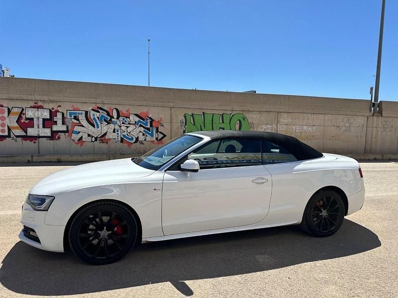 Usado Audi A5 204 CV (150 kW) 2012 Blanco Coupe