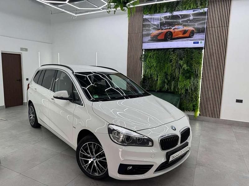 Usado BMW 220 189 CV (139 kW) 2017 Blanco Monovolumen
