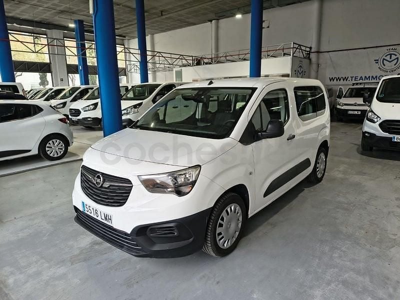 Usado Opel Combo Life Edition 131 CV (96 kW) 2021 Blanco Monovolumen