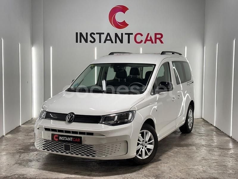 Blanco Usado 2023 VW Caddy Maxi California Monovolumen | 24.490 € (Super precio) - Imagen 1/4
