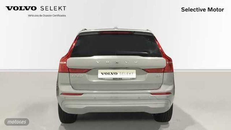 Usado Volvo XC60 Core 197 CV (144 kW) 2023 Gris SUV