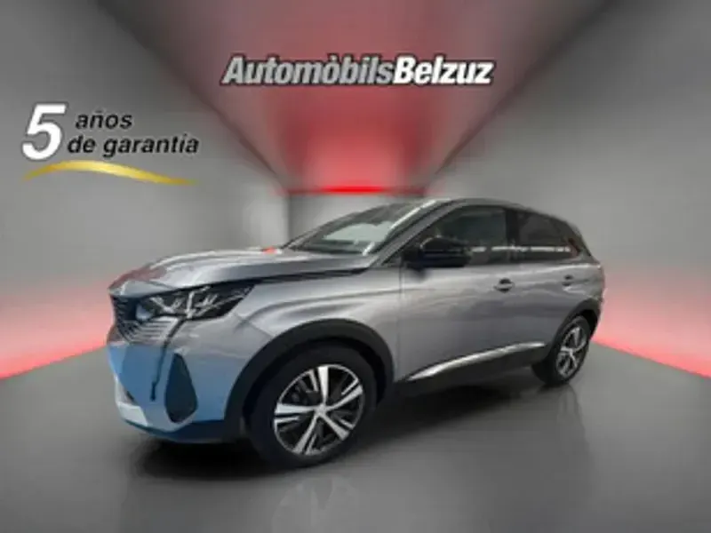 Usado Ford 300 Ambiente 125 CV (91 kW) 2014 Familiar