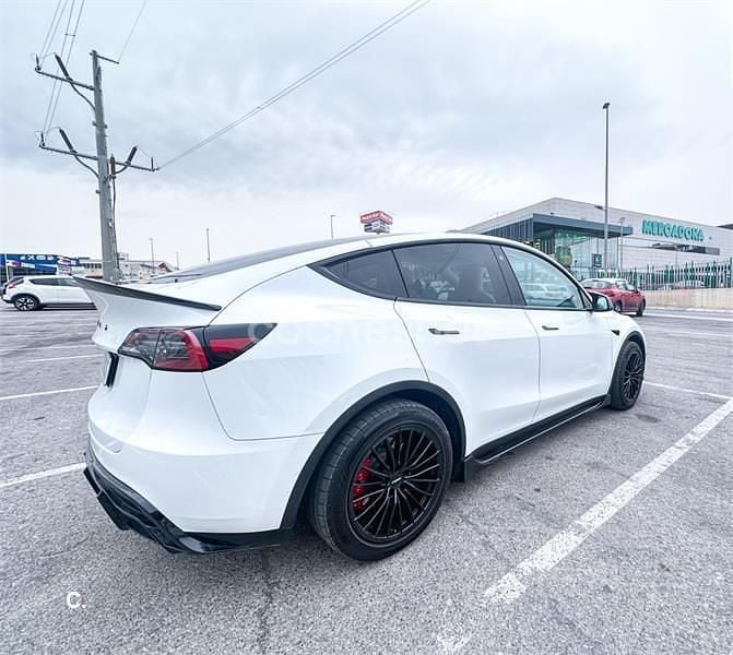 Usado Tesla Model Y RWD 219 kW (299 CV) 2023 Eléctrico SUV