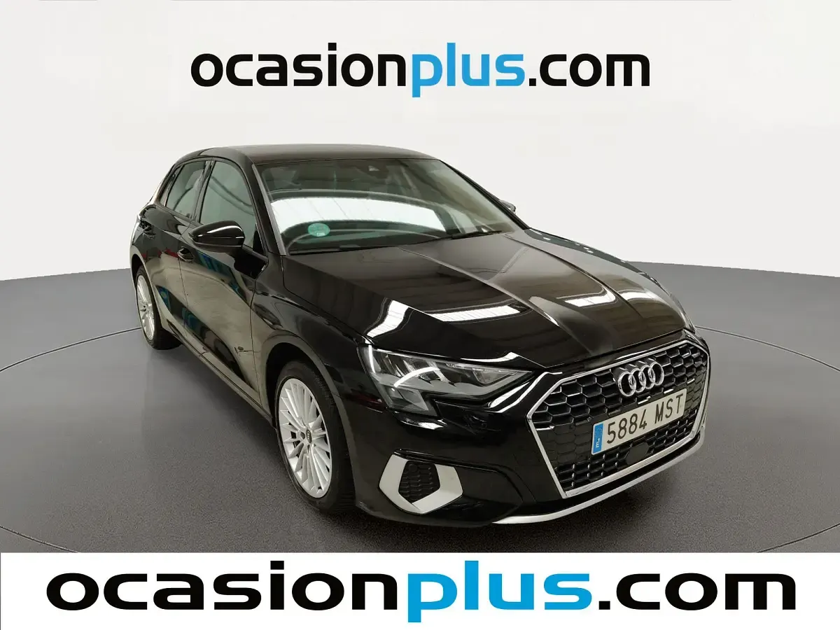 Usado Audi A3 Sportback Advanced 110 CV (80 kW) 2021 Negro Utilitario