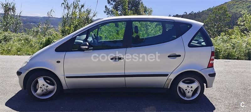 Usado Mercedes A170 Classic 95 CV (69 kW) 2003 Gris / plata Monovolumen