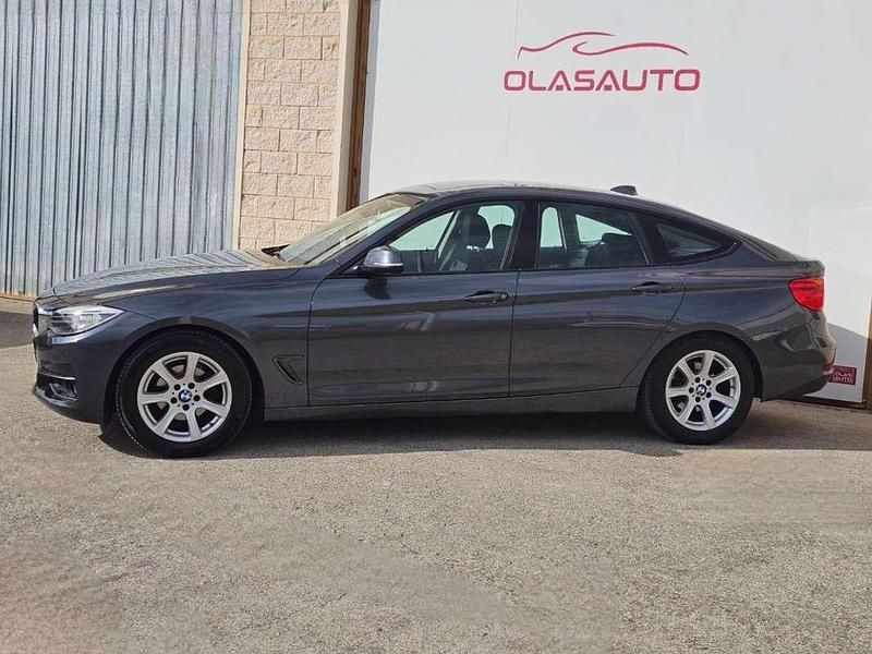 Usado BMW 318 Gran Turismo Comfort Edition 143 CV (105 kW) 2015 Plateado Berlina