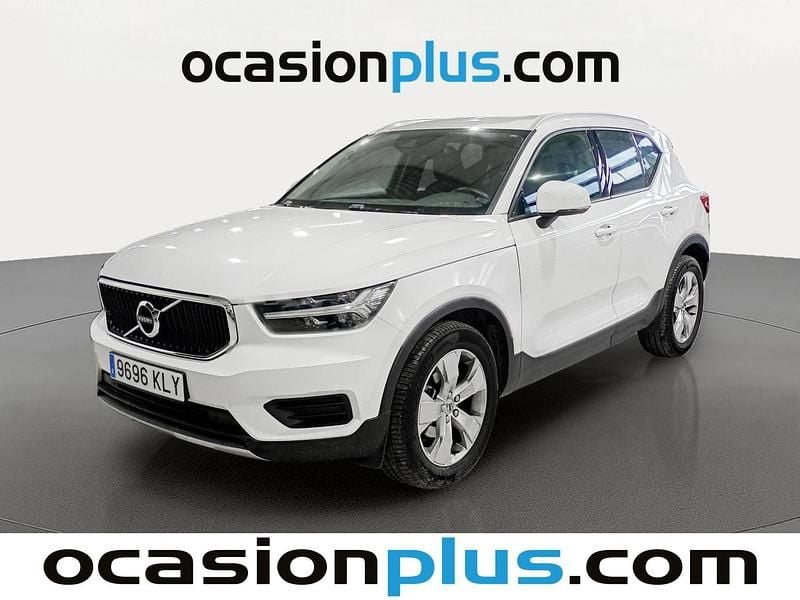 Usado Volvo XC40 Momentum 156 CV (114 kW) 2018 Blanco SUV