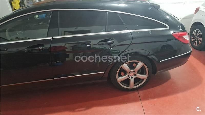 Usado Mercedes CLS350 Shooting Brake 265 CV (194 kW) 2014 Negro Familiar