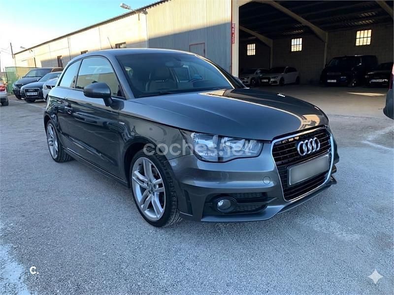 Usado Audi A1 Ambition 185 CV (136 kW) 2011 Gris / plata Utilitario