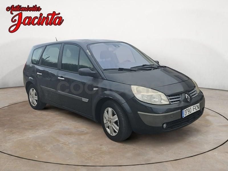 Usado Renault Grand Scénic II Dynamique 105 CV (77 kW) 2007 Gris / plata Monovolumen