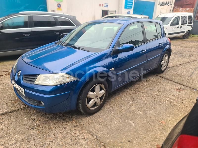 Azul Usado 2008 Renault Mégane II Authentique Berlina | 2900 € (Buen precio) - Imagen 1/4
