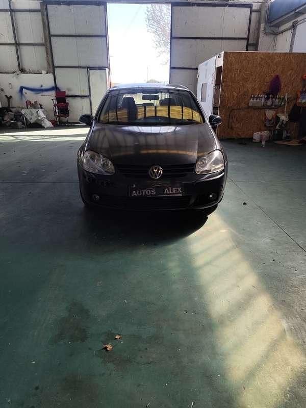 Usado VW Golf Plus Cross 105 CV (77 kW) 2008 Monovolumen