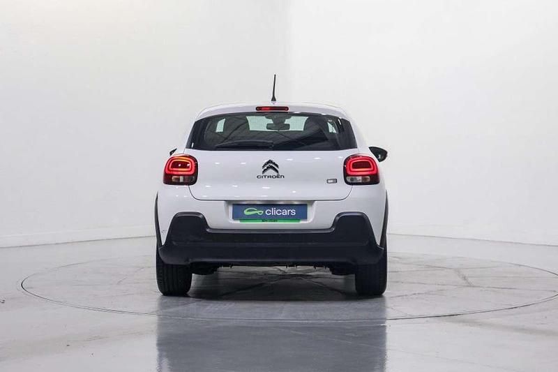 Usado Citroën C3 Feel 99 CV (72 kW) 2022 Blanco Utilitario
