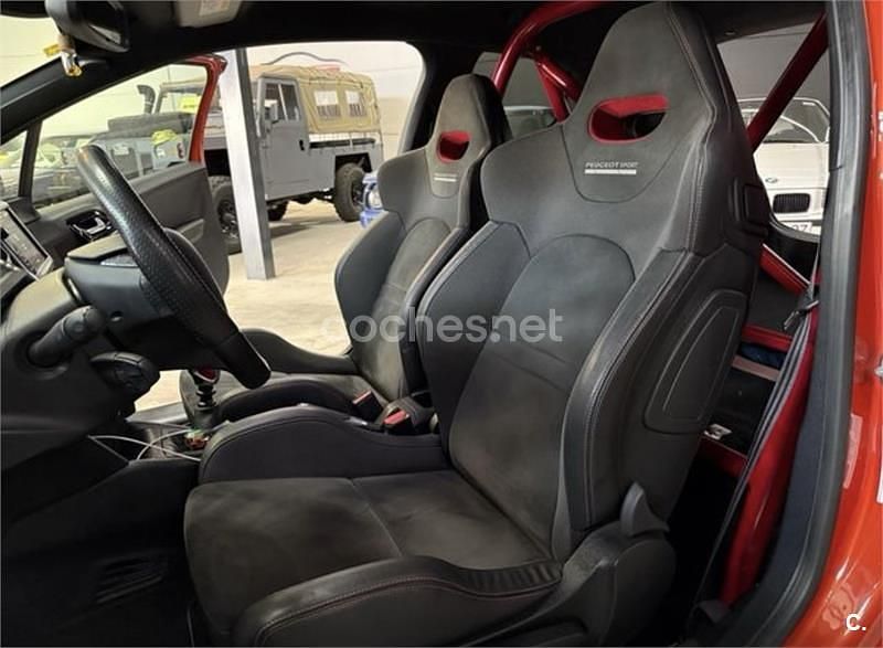Naranja Usado 2017 Peugeot 208 GTi by Peugeot Sport Utilitario | 19.500 € - Imagen 1/4