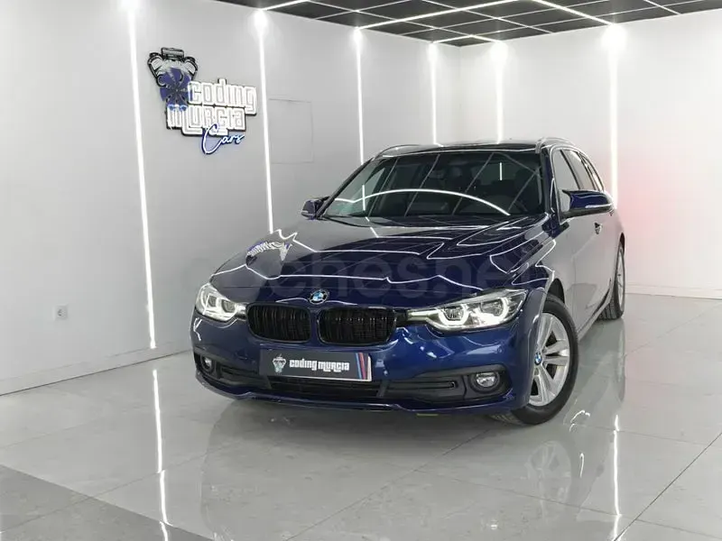 Usado BMW 318 Advantage 136 CV (100 kW) 2016 Azul Familiar
